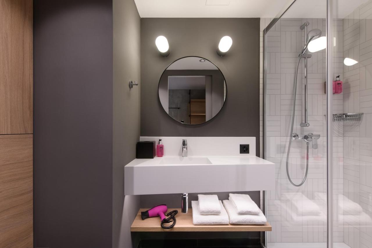 Moxy Sion Hotel ภายนอก รูปภาพ