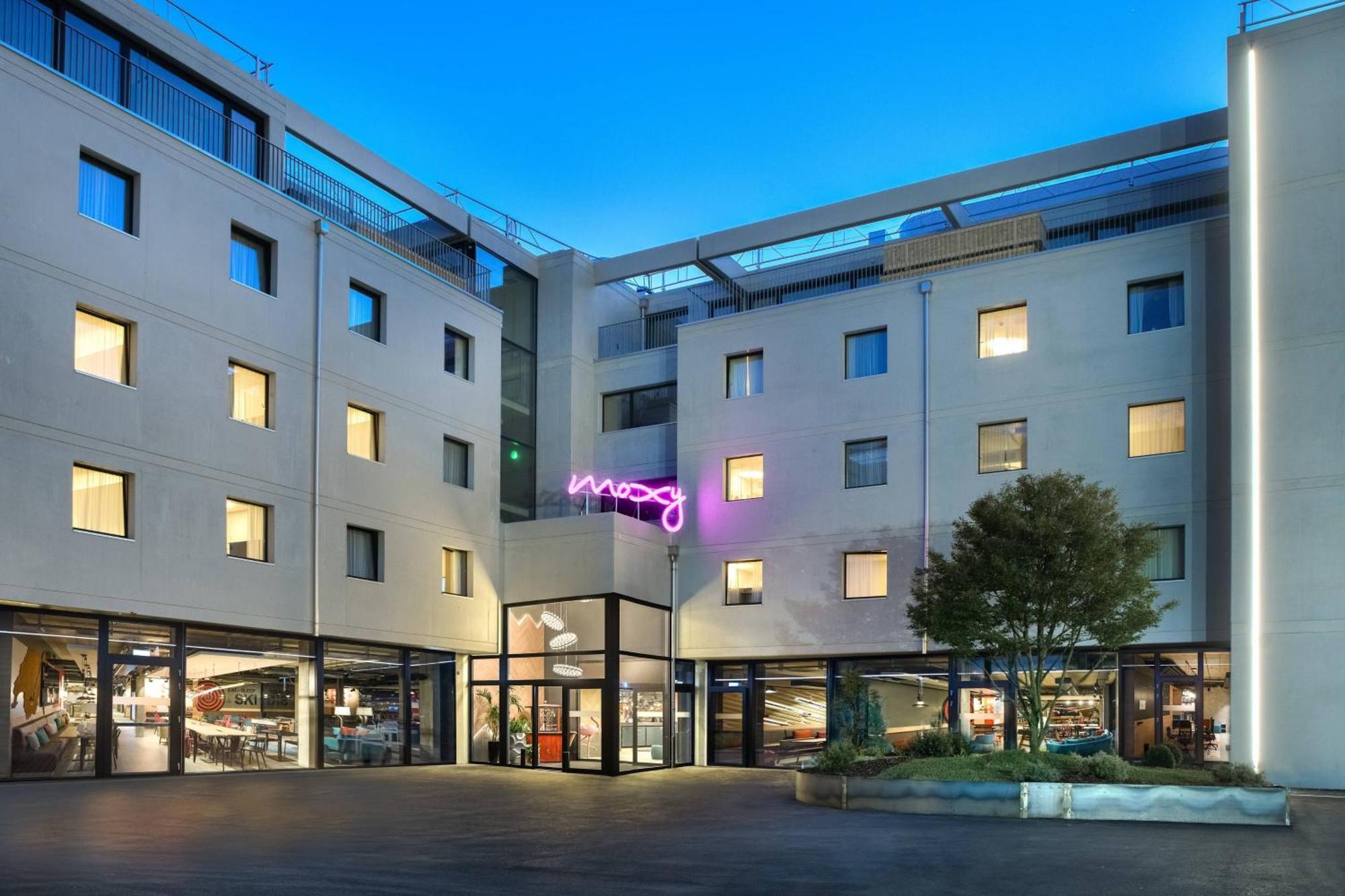 Moxy Sion Hotel ภายนอก รูปภาพ